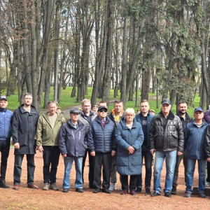 Благоустройство территории памятника  
