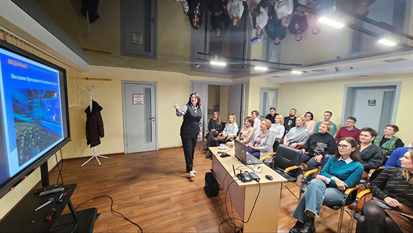 Очередной семинар на тему "Противодействие нарушениям законодательства в сфере электорального суверенитета Республики Беларусь" провела адвокат