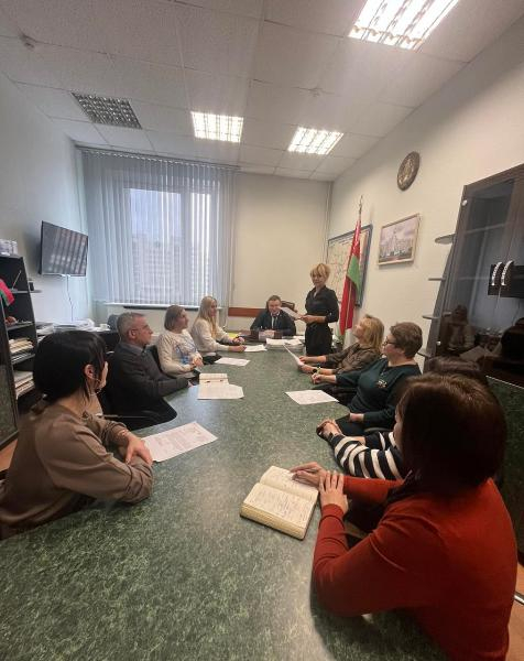 Адвокат провела лекцию с руководством государственного предприятия «Дирекция по строительству Минского метрополитена» на тему электоральной кампании 2025