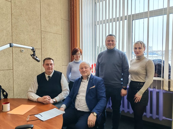 В эфире программы «За дело! За право!» радио «Зефир»
