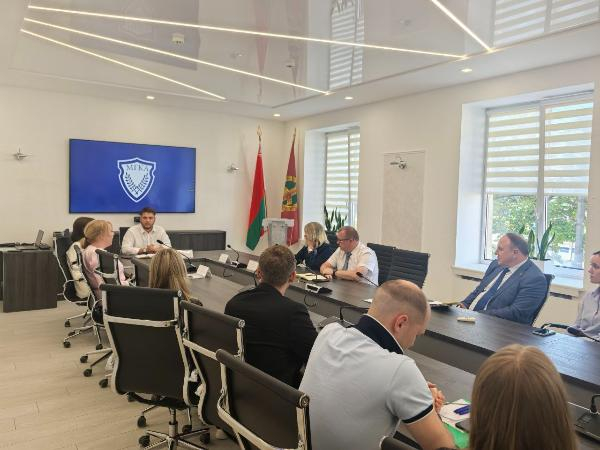В Минске прошла встреча молодых адвокатов с руководством БРКА и МГКА
