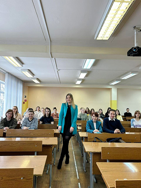 Адвокат провела лекцию  на тему «Адвокатура и адвокатская деятельность» среди учащихся