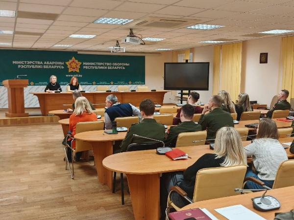 Адвокаты прочитали лекцию на тему: «Особенности брачно-семейных споров»