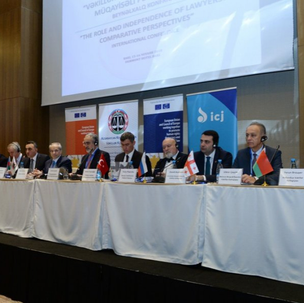 Международная конференция на тему «Роль и независимость адвокатов: сравнительные перспективы» проходит в Баку